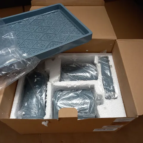 ROMAN THEMED 5-PIECE BATHROOM SET