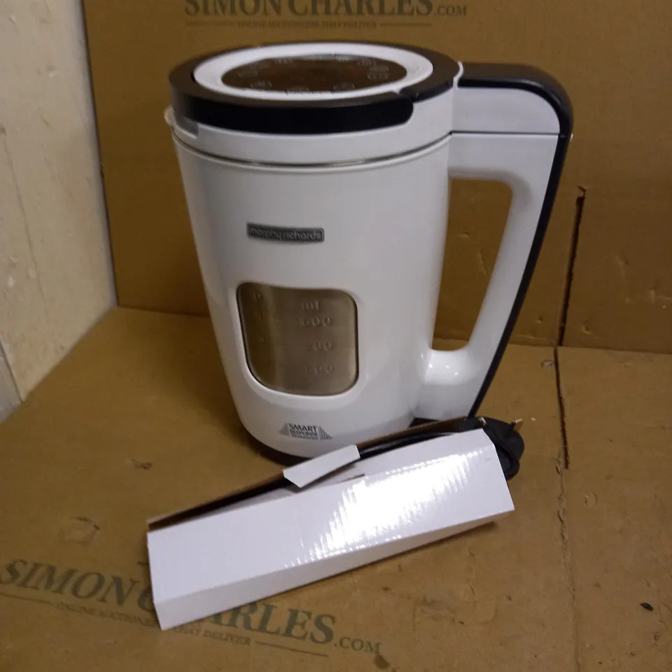 MORPHY RICHARDS TOTAL CONTROL SOUP MAKER