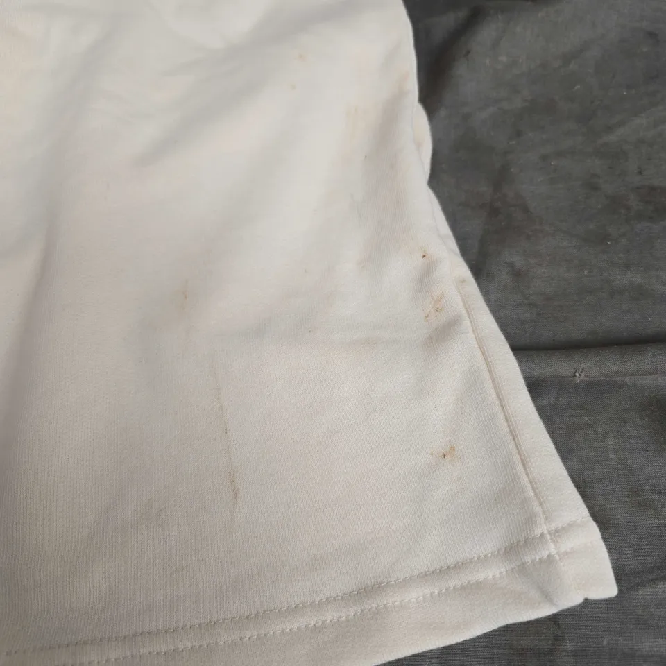 THE NORTH FACE WOMENS SWEAT SHORTS IN ALMOND SIZE L