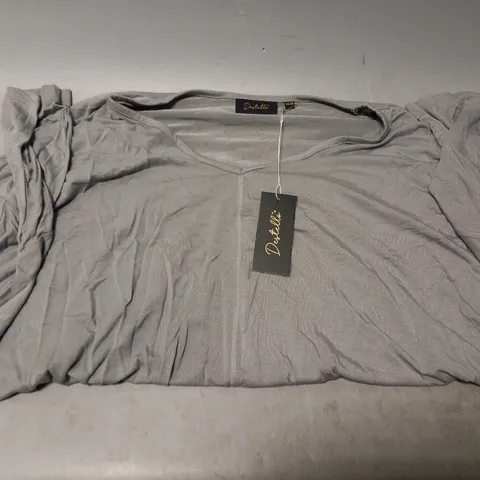 BRAND NEW SET OF APPROXIMATELY 8 DESTELLO LIGHT GREY BAGGY T-SHIRT - UK 20