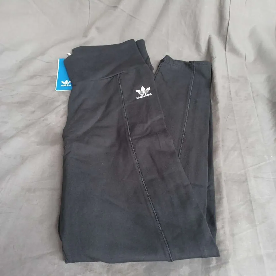 ADIDAS ESSENTIAL LEGGINGS IN BLACK SIZE M