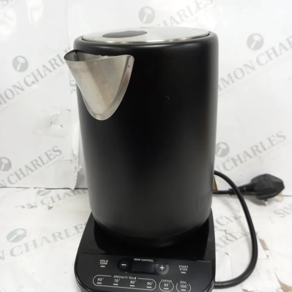 BOXED NINJA PERFECT TEMPERATURE KETTLE KT200UK