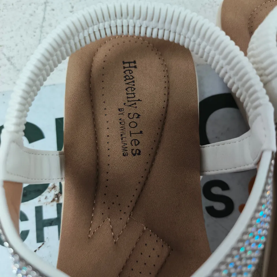 HEAVENLY SOLES BY JD WILLIAMS WOMEN'S WHITE RHINESTONE SANDALS, UK 9 (EU 43, EW)