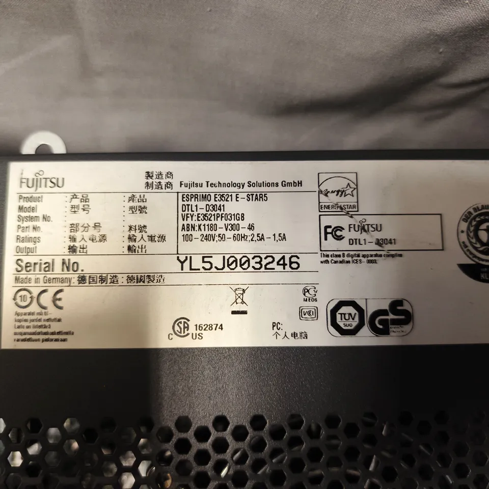 FUJITSU ESPRIMO E3521 DESKTOP PC TOWER - COLLECTION ONLY