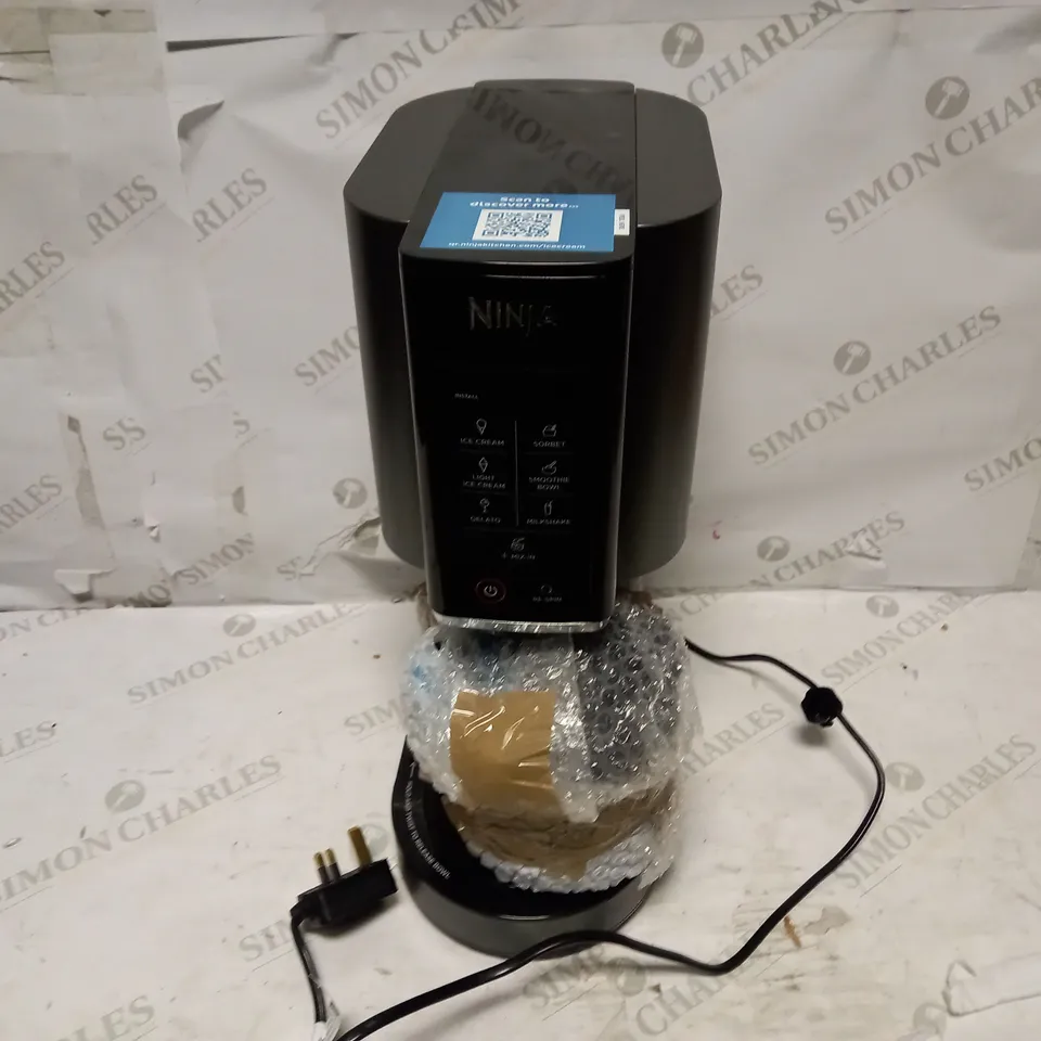 NINJA CREAMI ICE CREAM & DESSERT MAKER