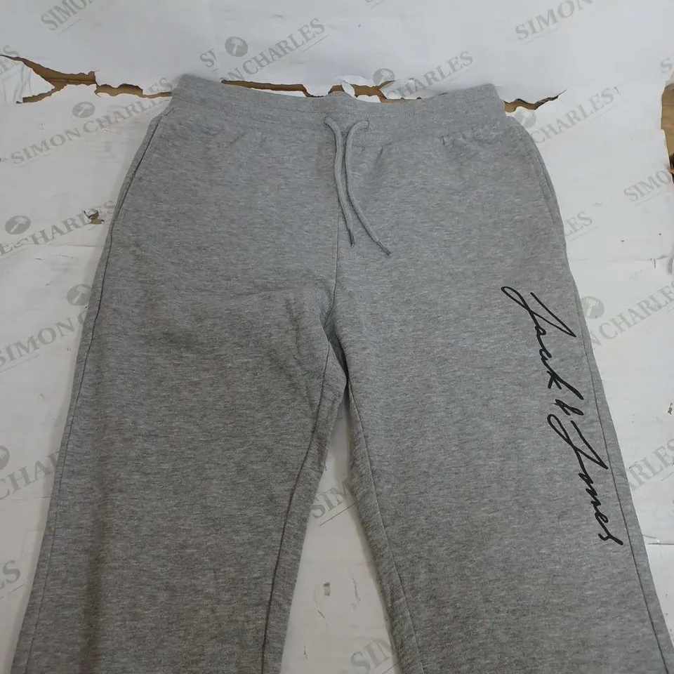 JACK & JONES GREY JOGGING PANTS - SMALL