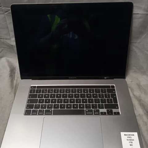 APPLE MACBOOK PRO 16 INCH 1TB M2 LAPTOP IN BOX