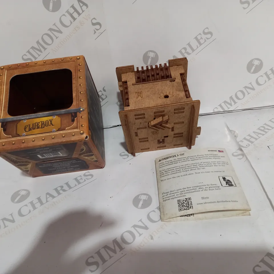 BOXED IDVENTURE MACHINE FACTORY SCHRODINGERS CAT CLUEBOX