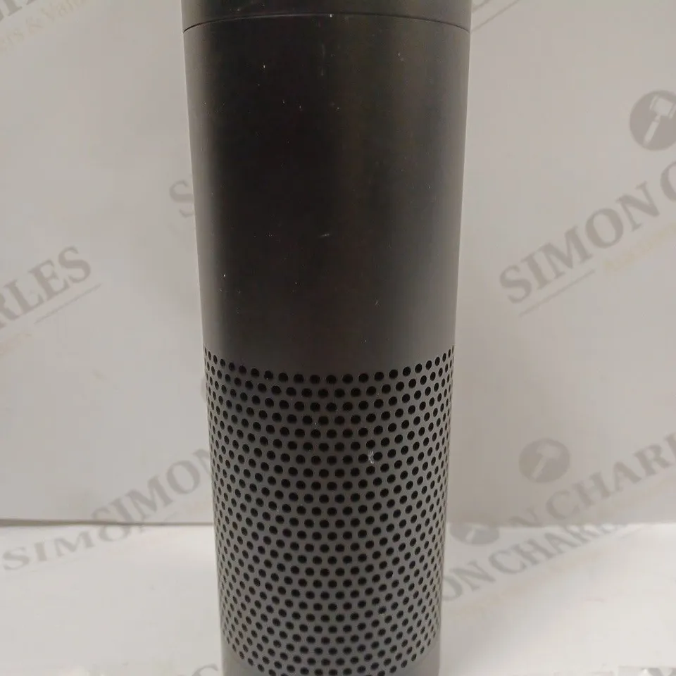 AMAZON ECHO ALEXA SK7051DI