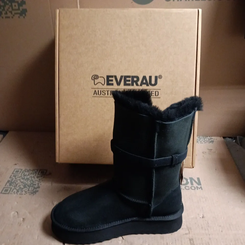 EVERAU WOMEN'S BLACK FUR-LINED ANKLE BOOTS – EU 42 (UK 8)