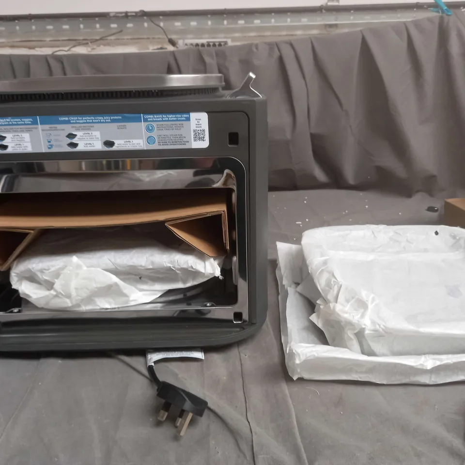 BOXED NINJA MULTIFUNCTION 14 IN 1 OVEN & AIR FRYER 