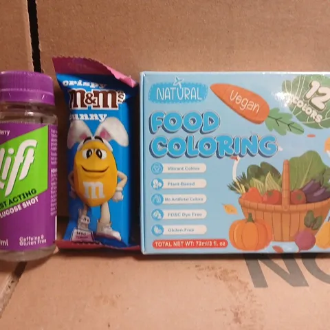 APPROXIMATELY 10 ASSORTED FOOD AND DRINK ITEMS TO INCLUDE FOOD COLOURING, M&MS BUNNY, ETC