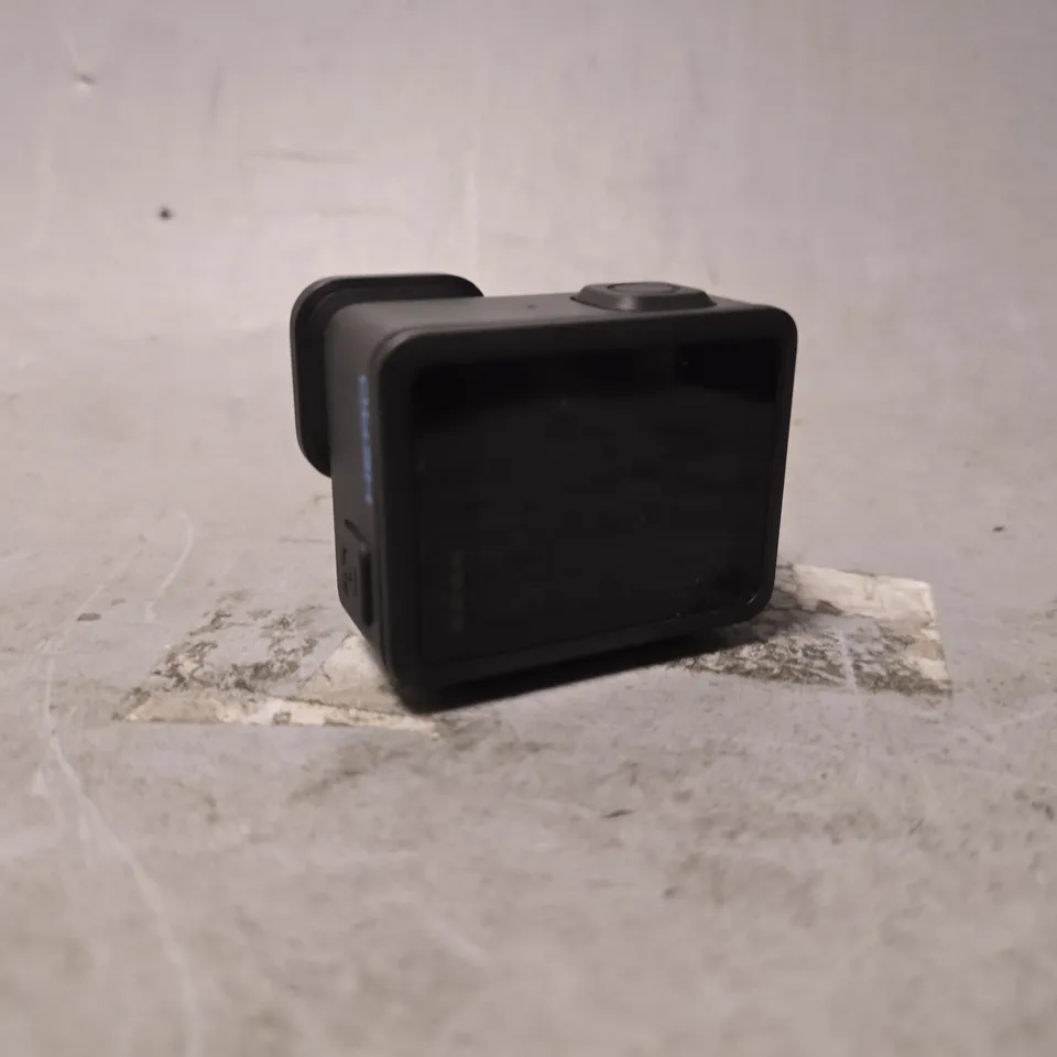 GOPRO HERO - COMPACT WATERPROOF ACTION CAMERA WITH 4K