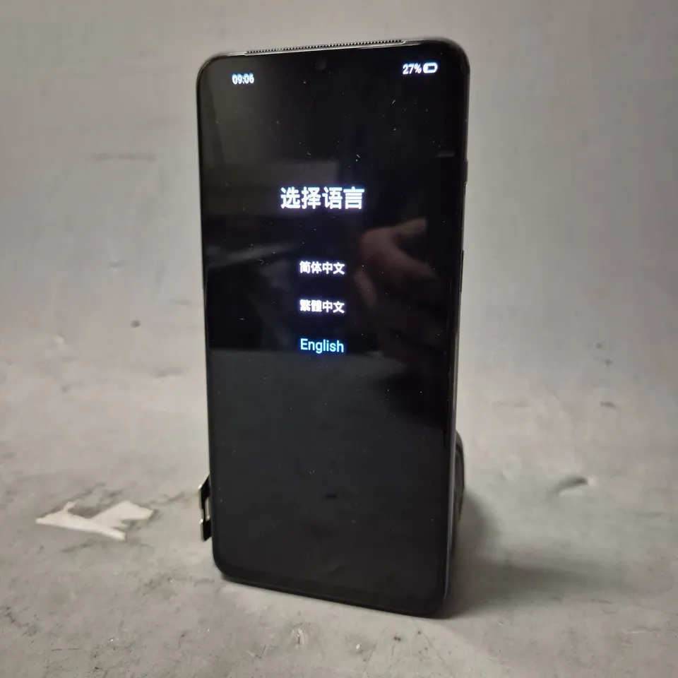 ONE PLUS MOBILE PHONE - MODEL UNSPECIFIED