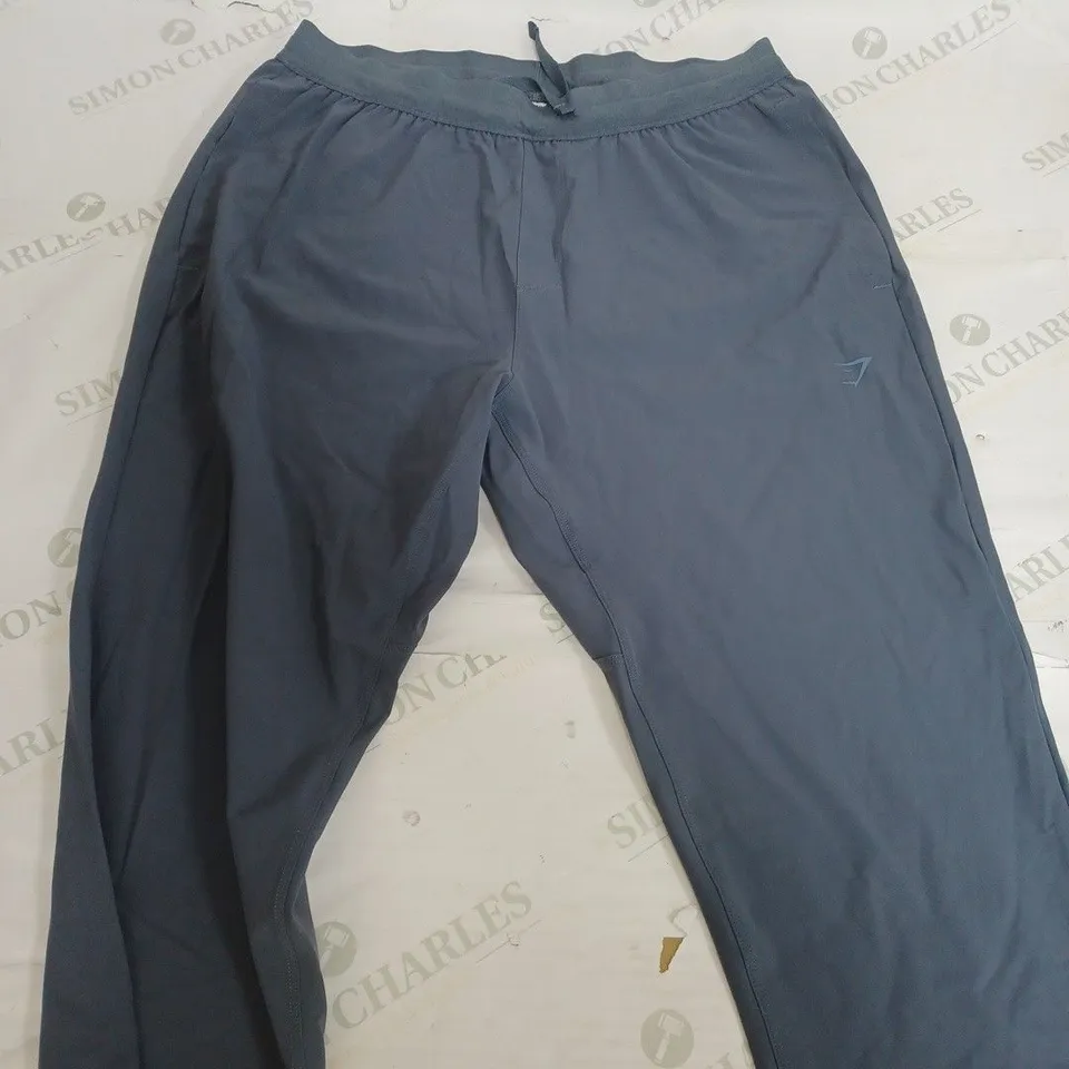 GYMSHARK STUDIO JOGGERS - MEDIUM