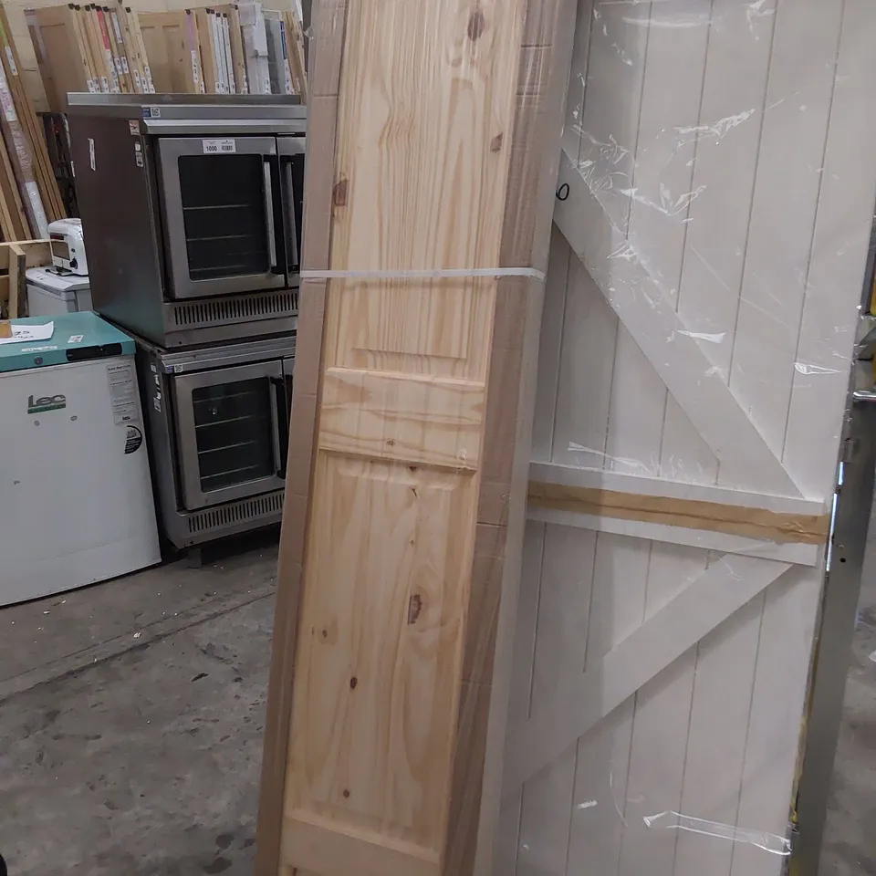 KNOTTY PINE BI-FOLD 6 PANEL INTERNAL DOOR 1981 × 762mm