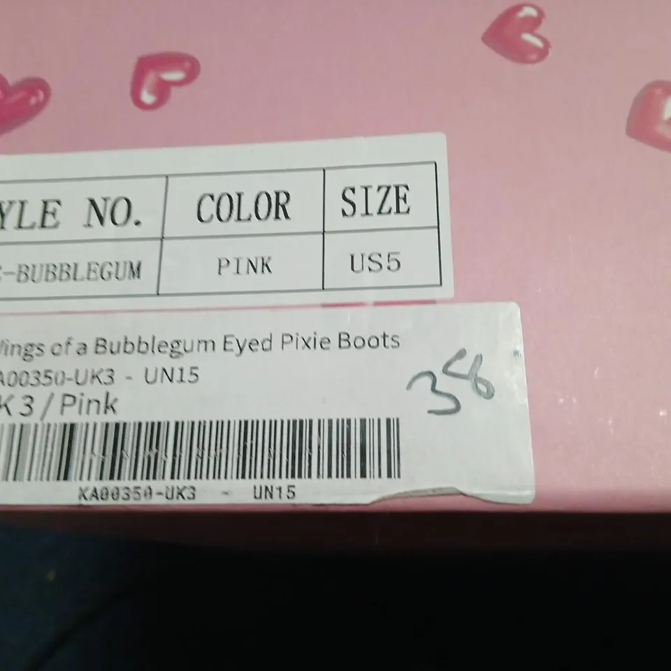 KOI WINGS OF A BUBBLEGUM EYED PIXIE BOOTS – PINK, UK 3 (US 5) 