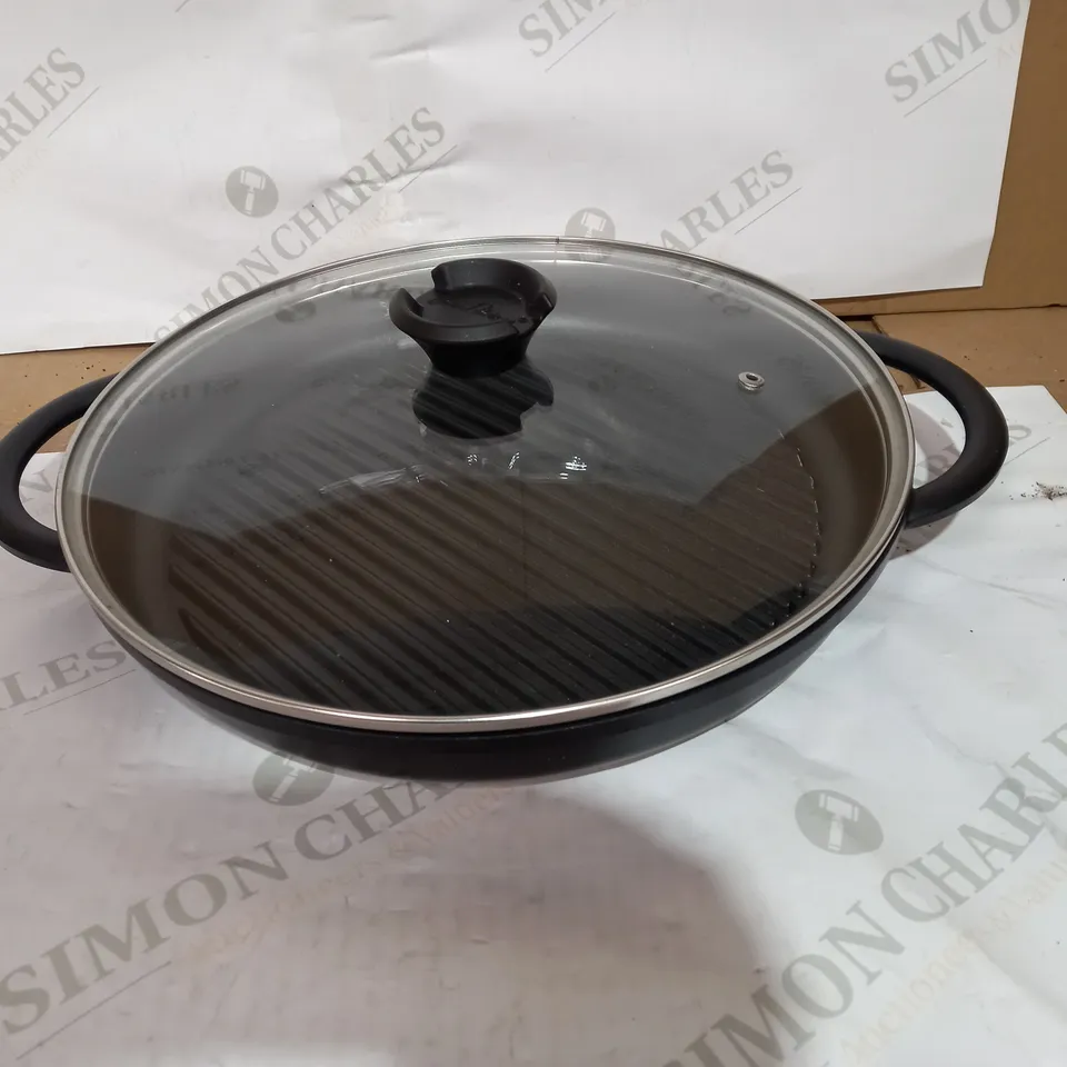 THE WHATEVER PAN XL CAST ALUMINUM GRIDDLE PAN