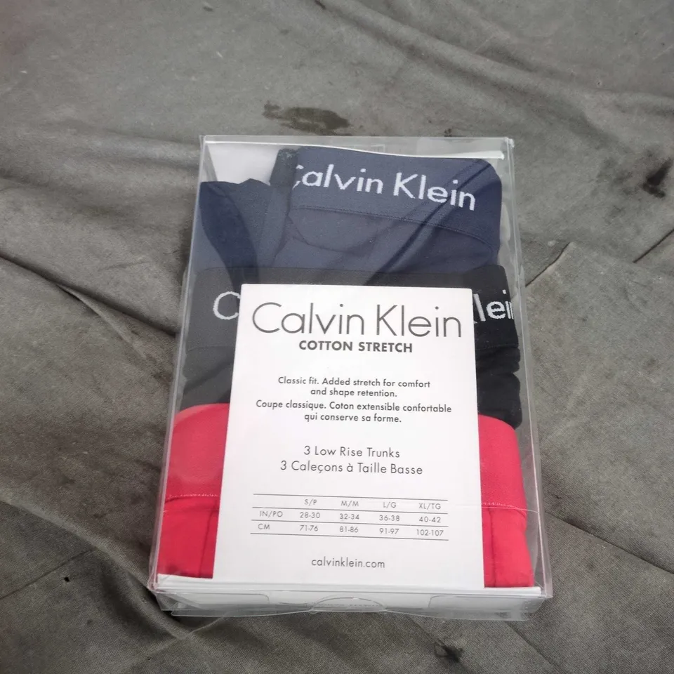 CALVIN KLEIN COTTON STRETCH 3-PACK MEN'S LOW RISE TRUNKS – BOXED