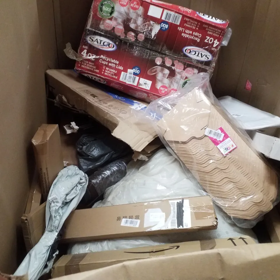 PALLET CONTAINING ASSORTED PRODUCTS INCLUDING KIDS SCOOTER, COMFORT CUSHION, BUBBLE WANDS, 10CM MATTRESS TOPPER & BABY WALKER