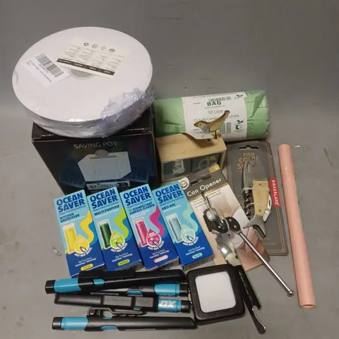 APPROXIMATELY 12 ASSORTED HOUSEHOLD ITEMS TO INCLUDE - TUFF CARBON MARKING PENCILS - OCEAN SAVER ECO DROPS - 50L COMPOSTABLE BIN LINERS - ETC