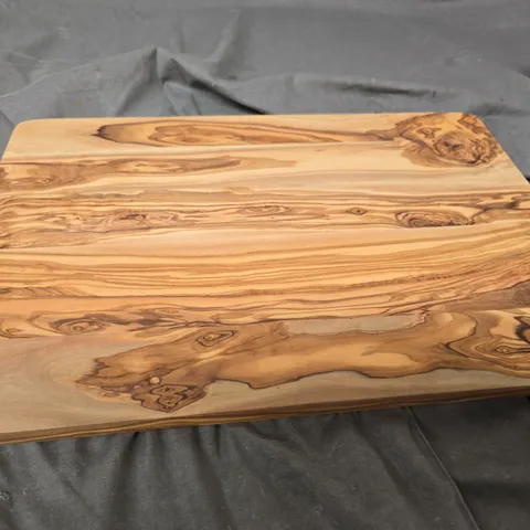 set of 5 wooden chopping boards 