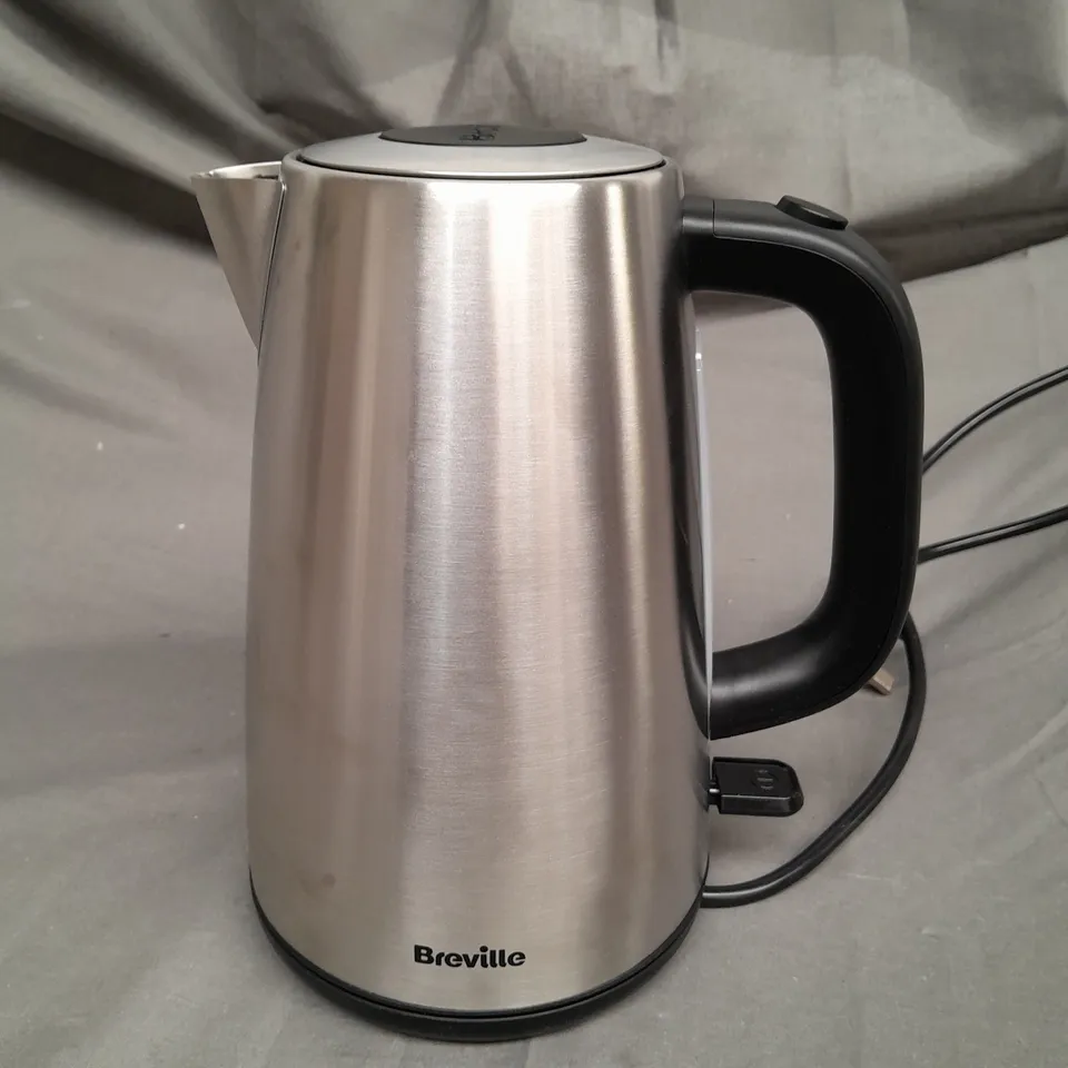 BREVILLE STAINLESS STEEL JUG KETTLE 