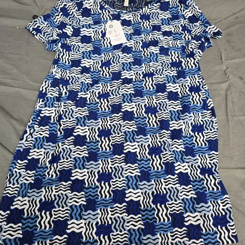 SEASALT CORNWALL WOMEN'S TUNIC – WEAVING WAVES YACHT PATTERN, ORGANIC COTTON, UK 18