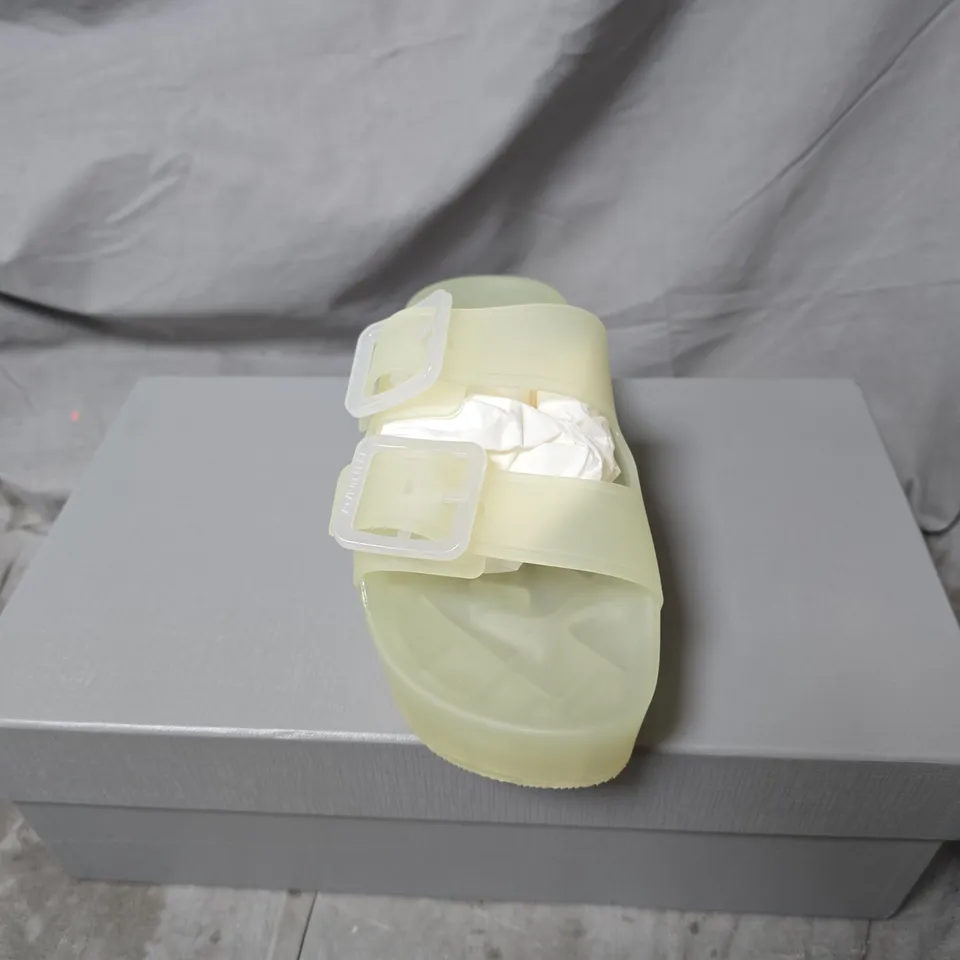 BALENCIAGA TWO-STRAP SANDALS – PALE YELLOW TRANSLUCENT EVA SIZE 36 BOXED