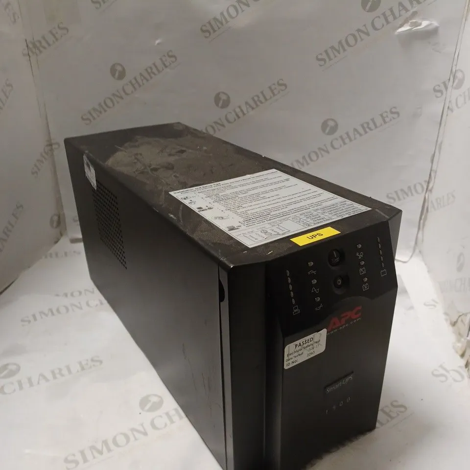 APC 1500 SMART-UPS