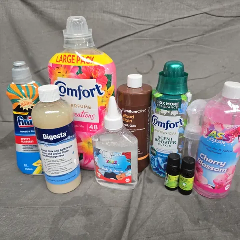 APPROXIMATELY 12 ASSORTED LIQUIDS TO INCLUDE YASS CLEAN CHERY BLOSSOM FABRIC FRESHENER, COMFORT SCENT BOOSTER, DIGESTA DRAIN CLEANER, ETC - COLLECTION ONLY