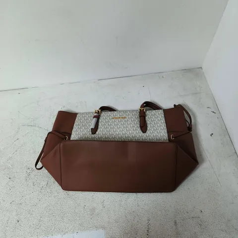 MICHAEL KORS MONOGRAM CANVAS & LEATHER SHOULDER BAG – BROWN