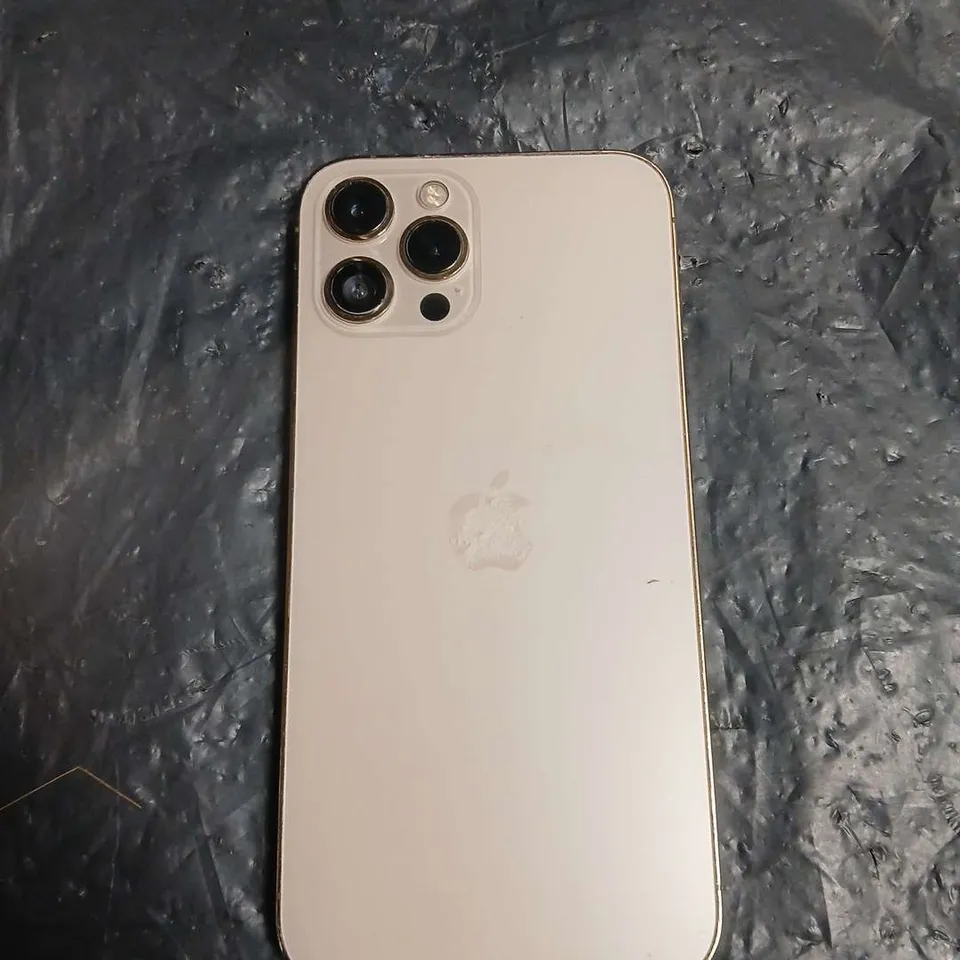 APPLE IPHONE 13PRO MAX – GOLD – PHONE LOCKED TO OWNER - MODEL UNSPECIFIED