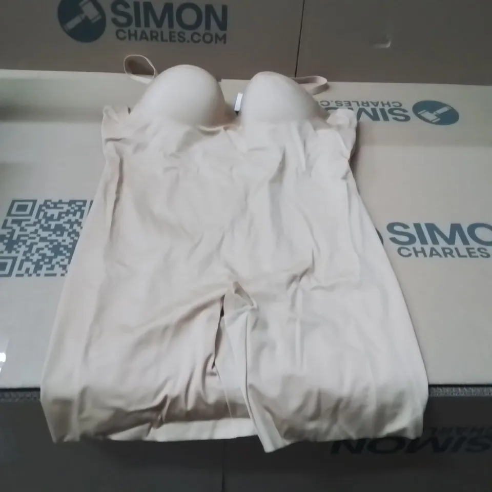 BOXED BRAND NEW APPROXIMATELY 15 MAGISCULPT BODYSUIT ALMOND SIZE 40DD