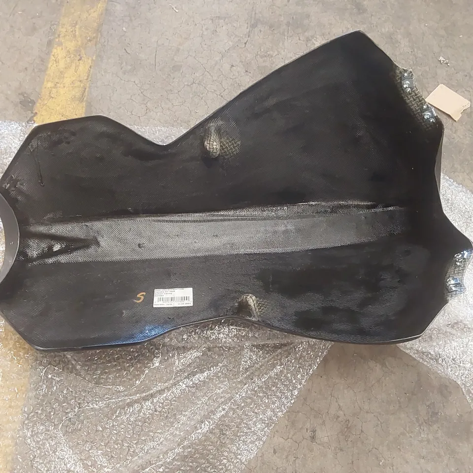 BOXED CRC YAMAHA YZF R1 09-14 LOWER RACE FAIRING