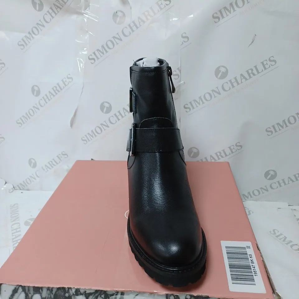 BOXED MODA IN PELLE CORNELIA BIKER BOOTS, BLACK - SIZE 5
