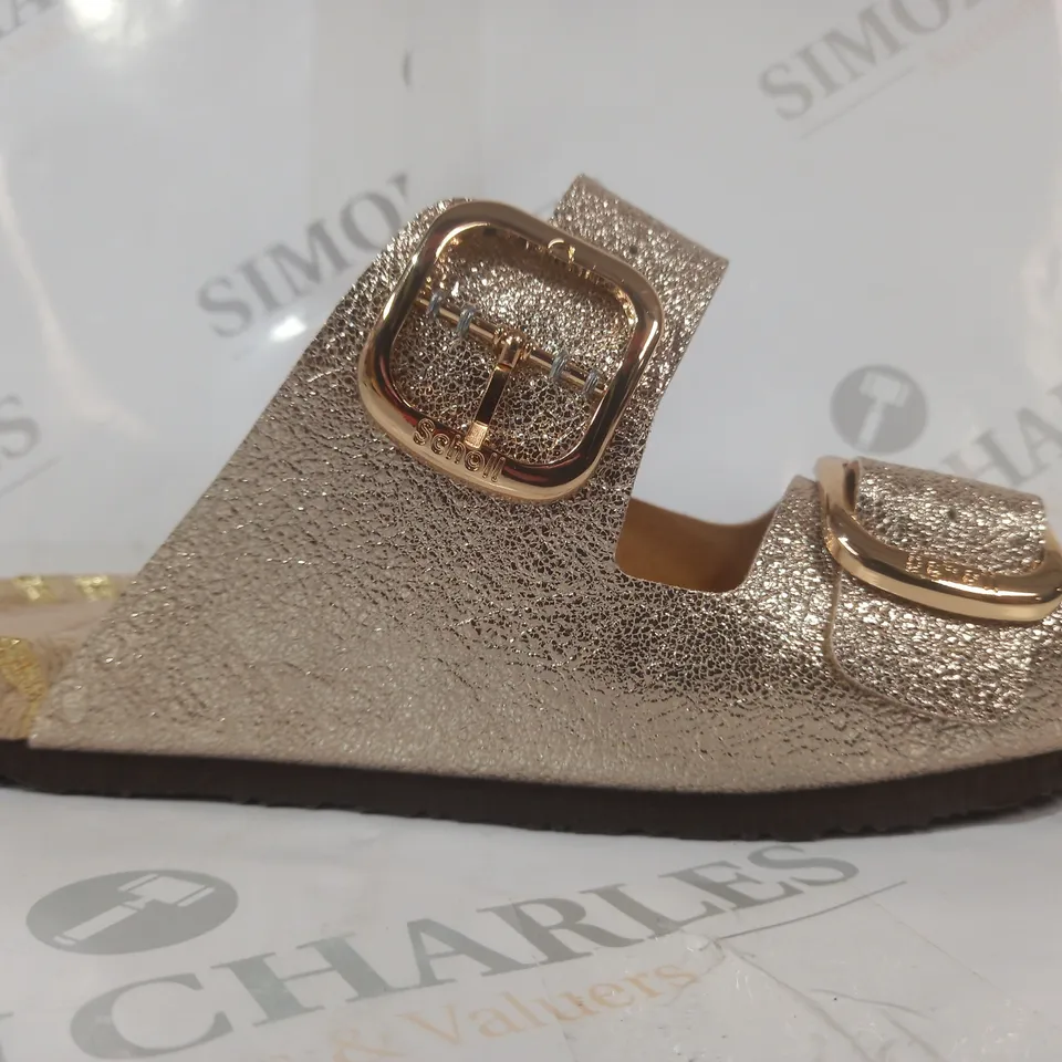 BOXED PAIR OF SCHOLL OPEN TOE SANDALS IN METALLIC GOLD SIZE 6