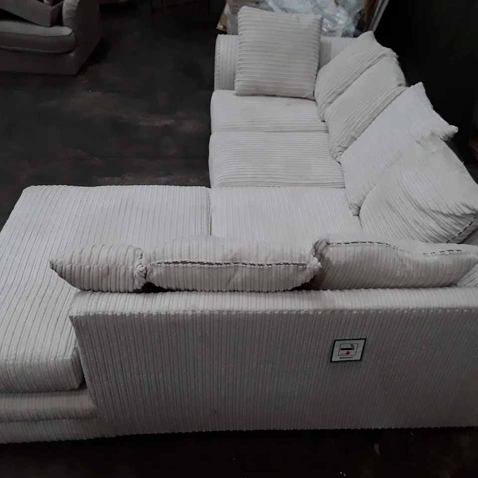 QUALITY DESIGNER L-SHAPED SOFA - WHITE CORDUROY FABRIC 