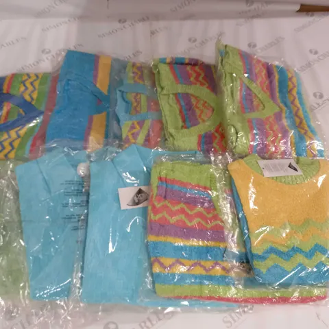 LOT OF 10 ASSORTED BAGGED CLOTHING ITEMS - VARIOUS SIZES