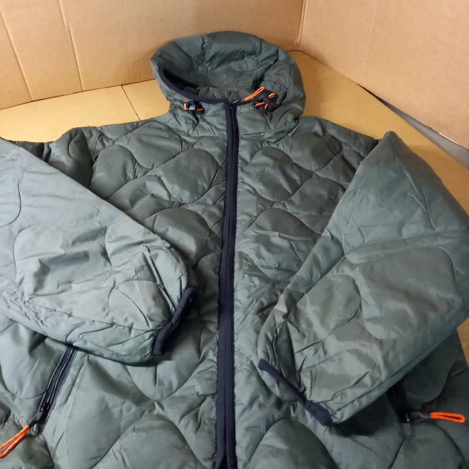 GOODMOVE STORMWEAR COAT - GREEN SIZE 12