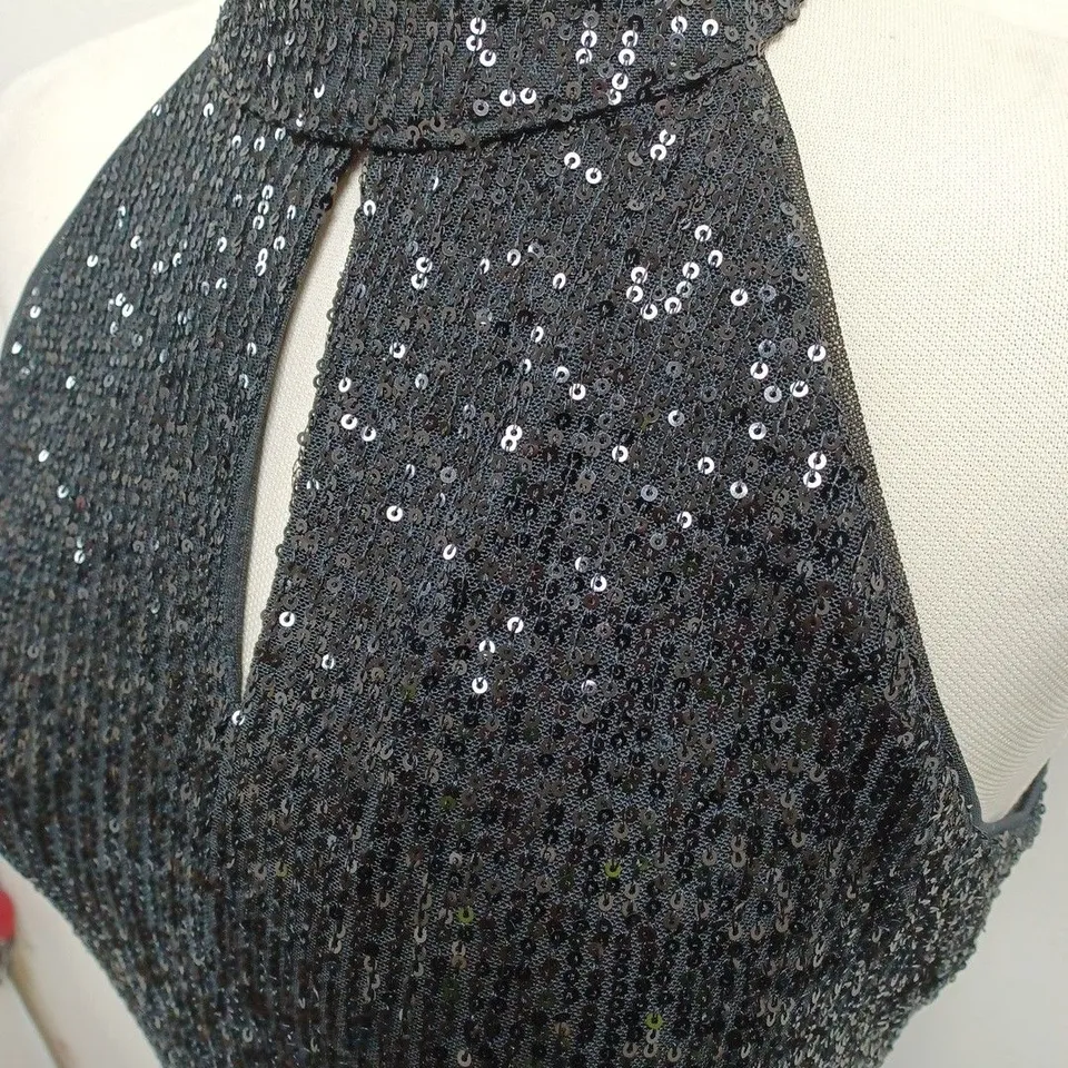YUMI BLACK SEQUIN HALTER NECK FITTED DRESS - 12