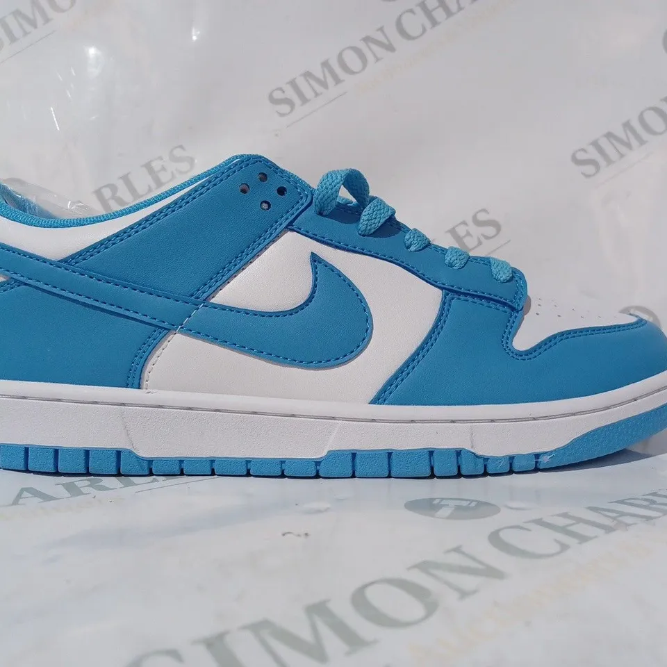 PAIR OF NIKE TRAINERS IN BLUE/WHITE UK SIZE 8.5