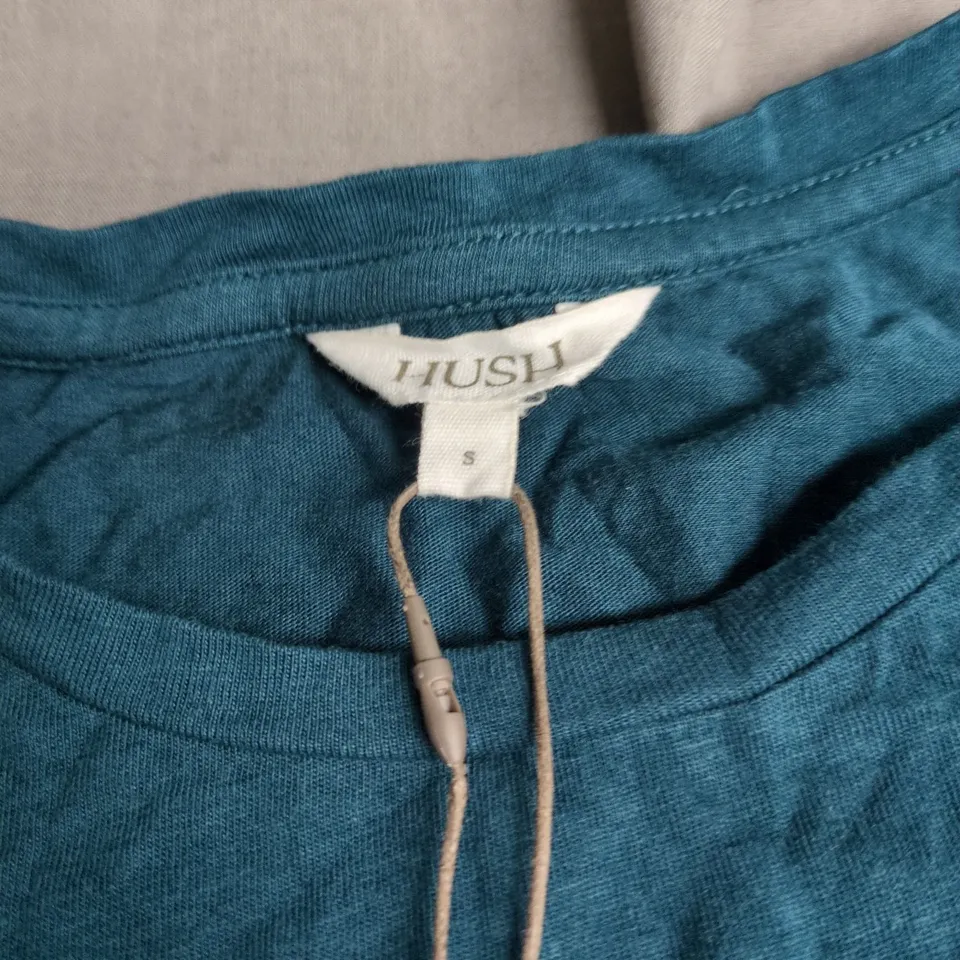 HUSH REECE DRAPEY T-SHIRT – TEAL BLUE, SIZE S