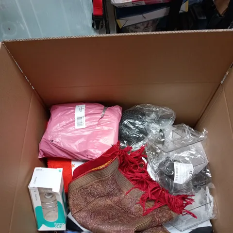 BOX OF APPROXIMATELY 15 ASSORTED PRODUCTS INCLUDING KEEP CUP COLD CUP, ASDA GEORGE LOVE BUG RUG AND BT WIFI ROUTER