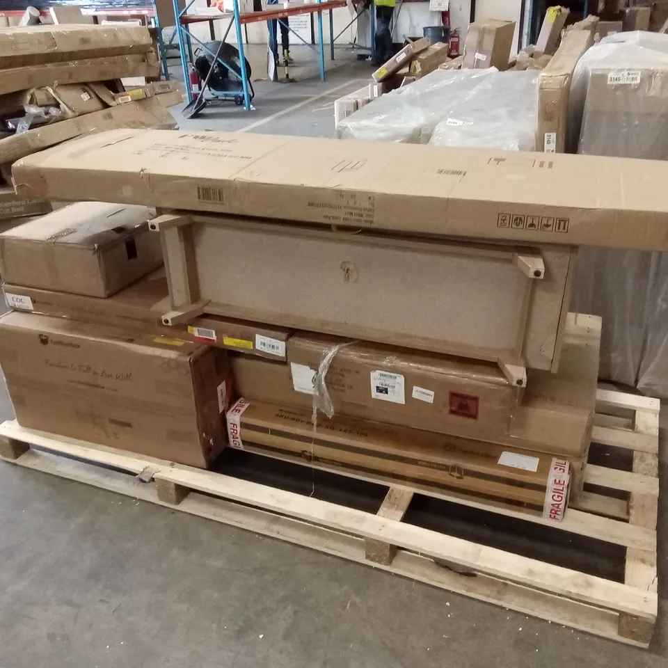 PALLET OF ASSORTED INCOMPLETE DESIGNER FURNITURE PARTS AND PIECES 