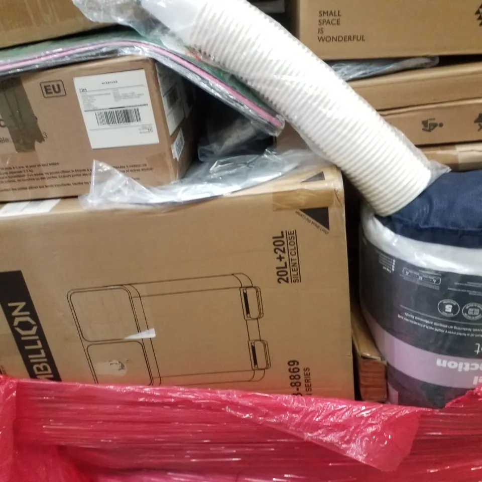 PALLET CONTAINING ASSORTED PRODUCTS INCLUDING GARMENT RACK, DUAL 20L BIN, DUVET, SELF HEALING CUTTING MATS & STRETCHED CANVASES
