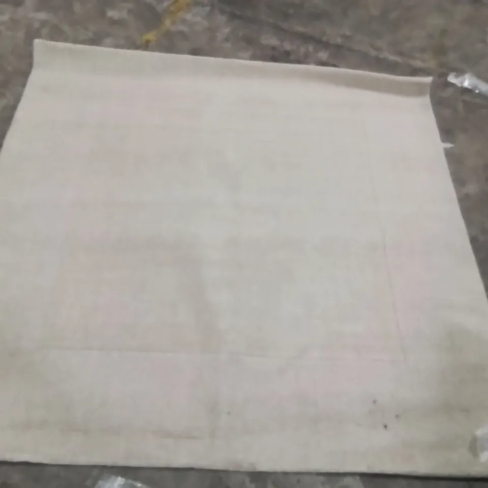 QUALITY DESIGNER AREA RUG - APPROXIMATELY 194X190