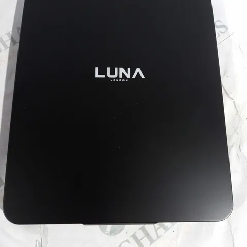 BOXED LUNA LONDON ECLIPSE LED MIRROR MATTE BLACK