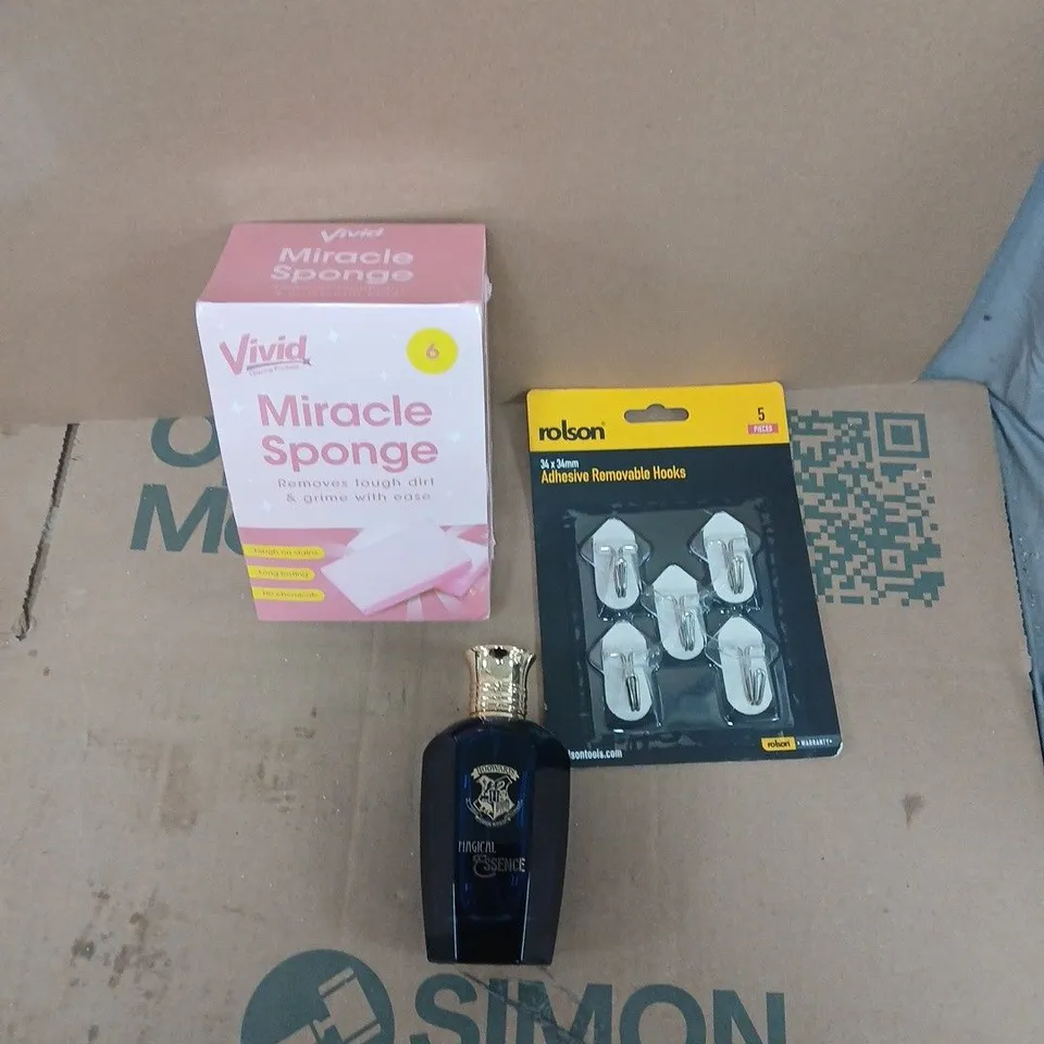 LARGE QUANTITY OF ASSORTED ITEMS TO INCLUDE REMOVABLE HOOKS, VIVID MIRACLE SPONGE, HARRY POTTER AFTERSHAVE, ETC - COLLECTION ONLY