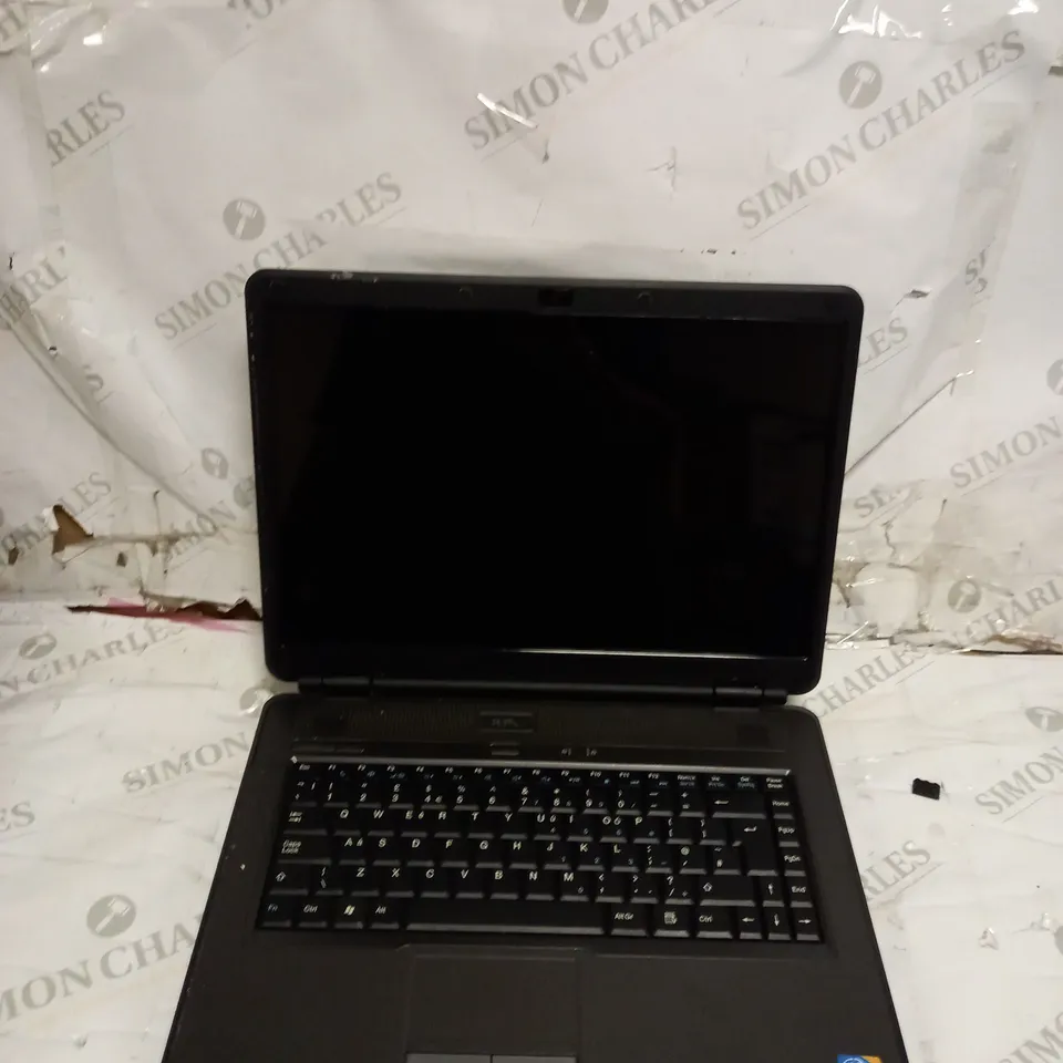 RM NOTEBOOK LAPTOP 
